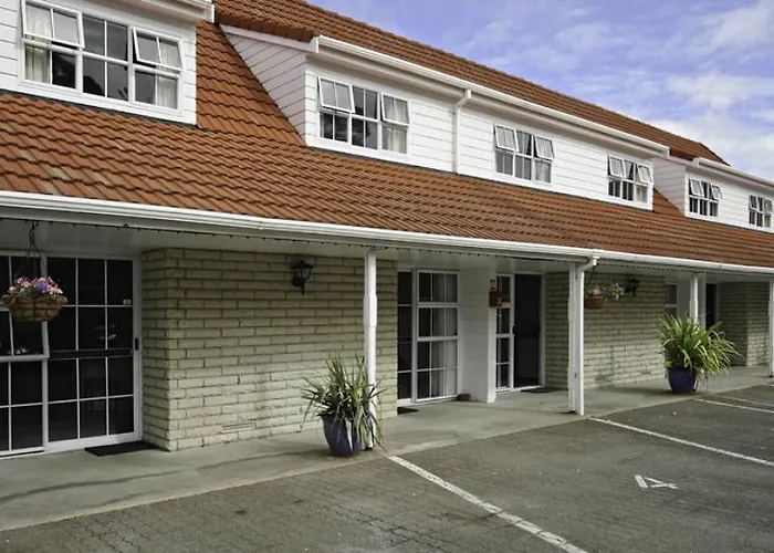 Motel Midway 3*