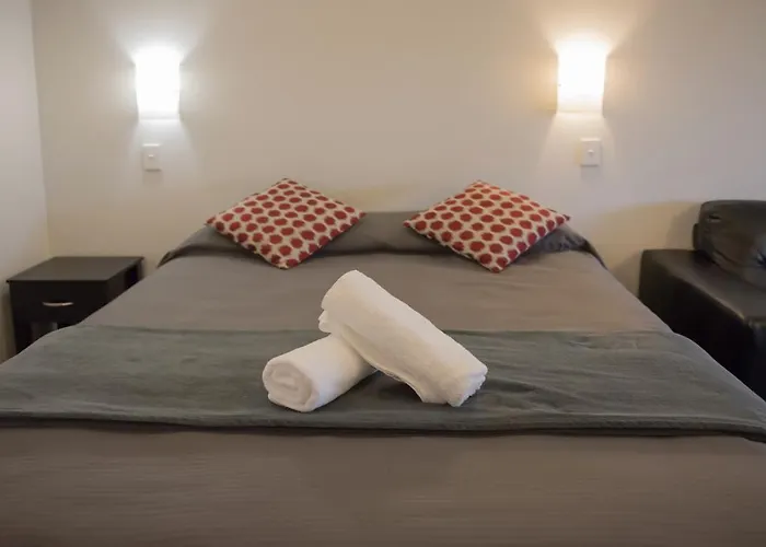 Motel Midway 3*