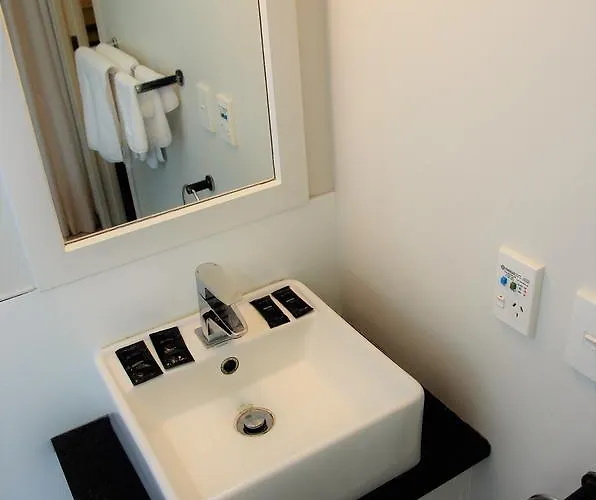 Motel Midway 3*